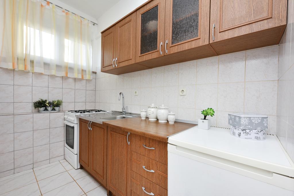 Adria Apartments Zadar Bagian luar foto