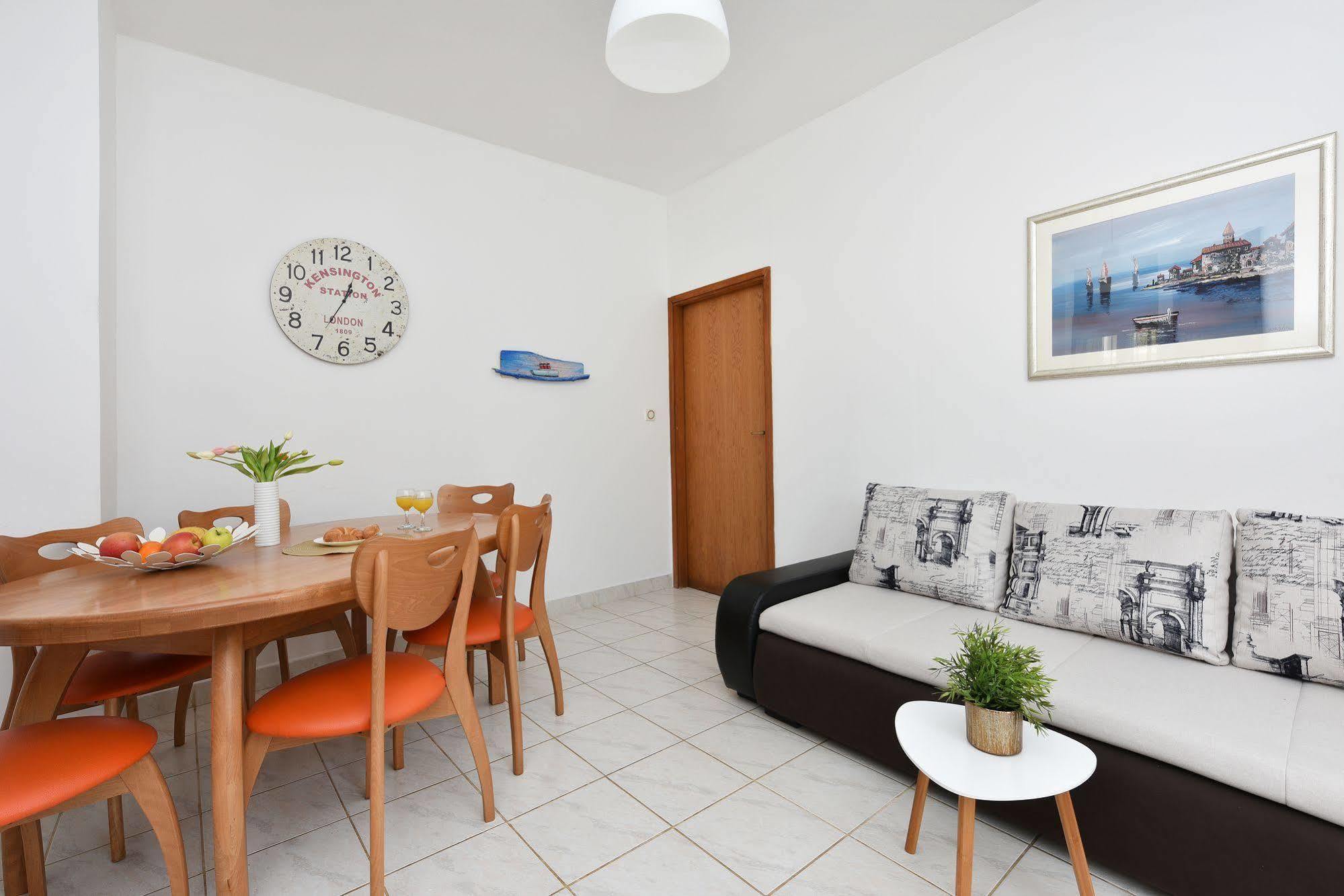 Adria Apartments Zadar Bagian luar foto