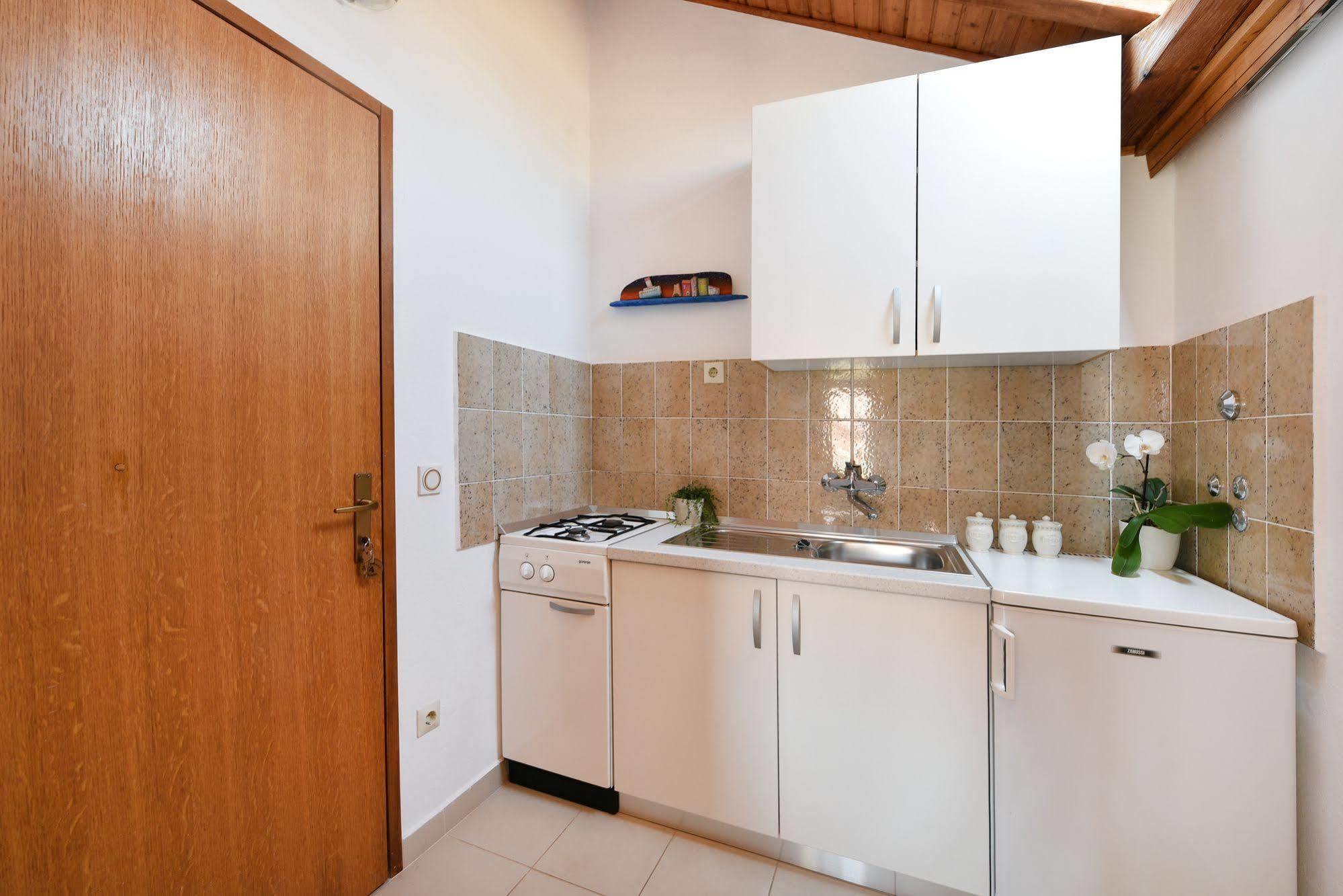 Adria Apartments Zadar Bagian luar foto
